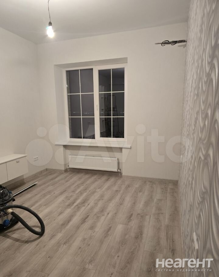 Продается 1-комнатная квартира, 36,3 м²