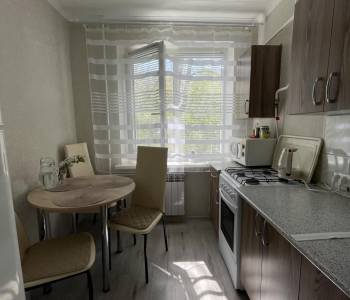 Продается 1-комнатная квартира, 30 м²