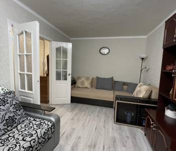 Продается 1-комнатная квартира, 30 м²