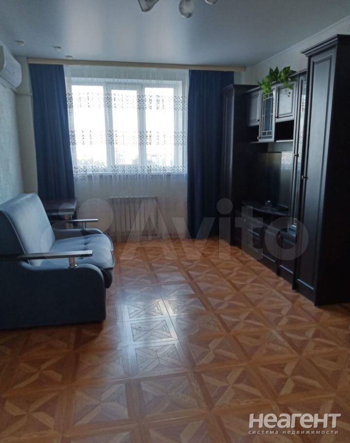 Продается 1-комнатная квартира, 41 м²