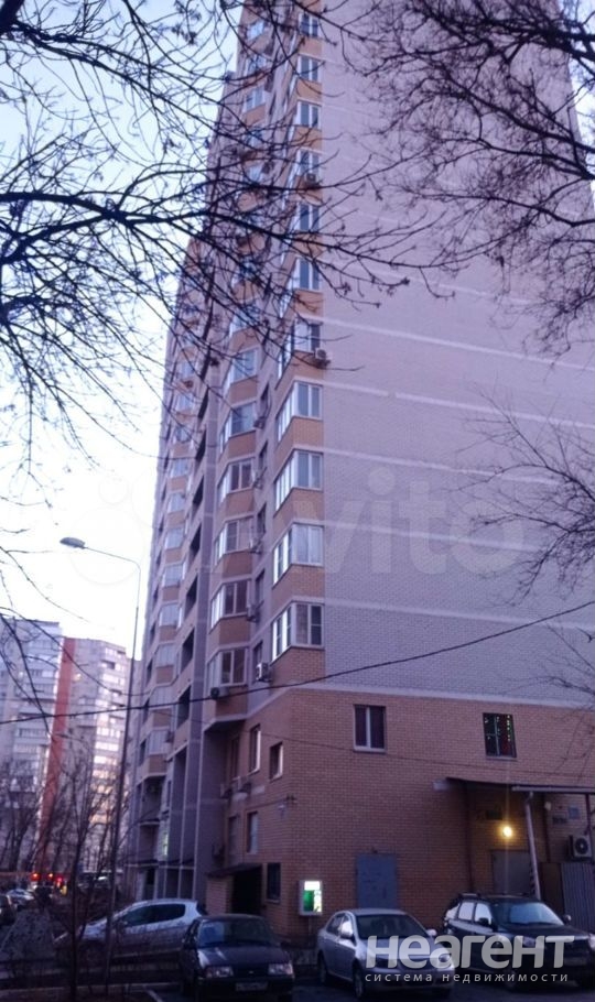 Продается 1-комнатная квартира, 41 м²