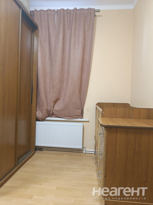 Продается 2-х комнатная квартира, 42 м²