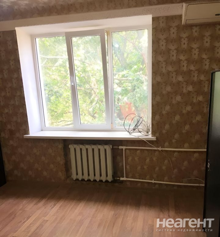 Продается 1-комнатная квартира, 27 м²