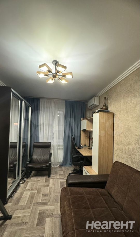 Продается 3-х комнатная квартира, 100 м²