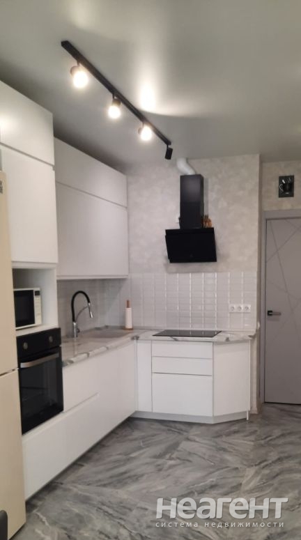 Продается 2-х комнатная квартира, 67 м²