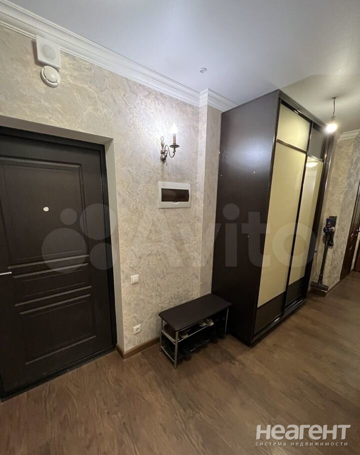 Продается 3-х комнатная квартира, 83 м²