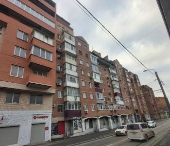 Продается Многокомнатная квартира, 82 м²