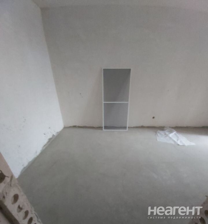 Продается Многокомнатная квартира, 82 м²