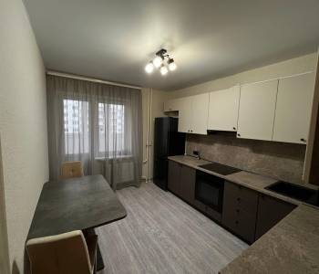 Сдается 1-комнатная квартира, 37 м²