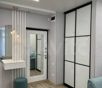 Продается 1-комнатная квартира, 37 м²