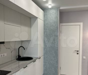 Продается 1-комнатная квартира, 37 м²