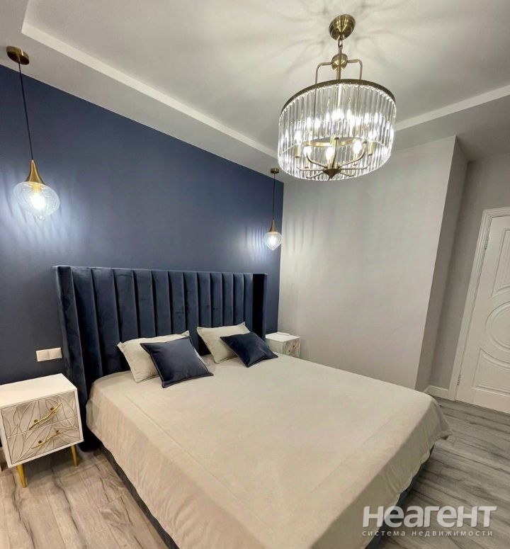 Продается 2-х комнатная квартира, 75 м²