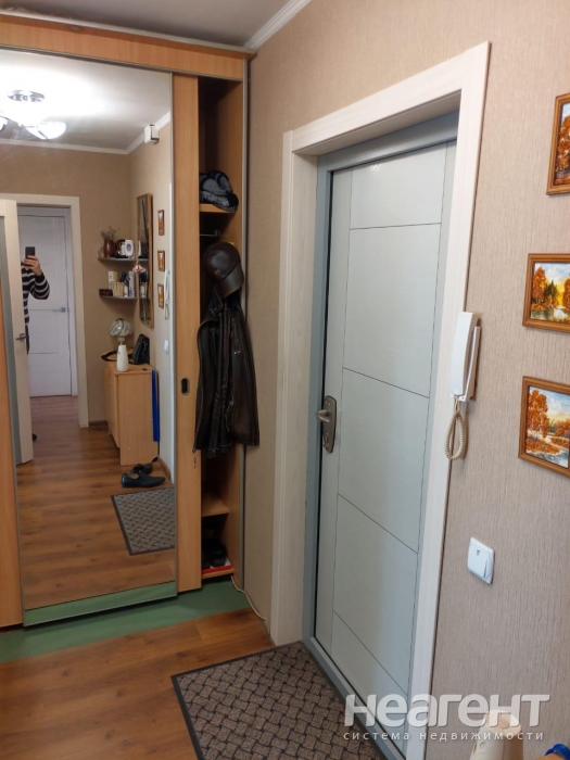 Продается 1-комнатная квартира, 37,4 м²