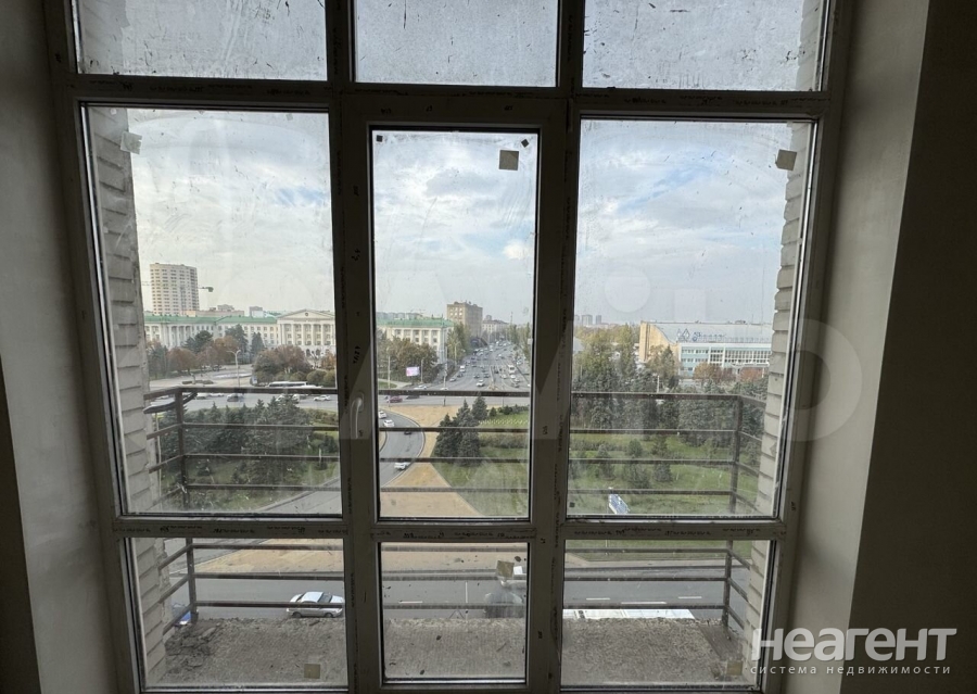 Продается 2-х комнатная квартира, 106 м²