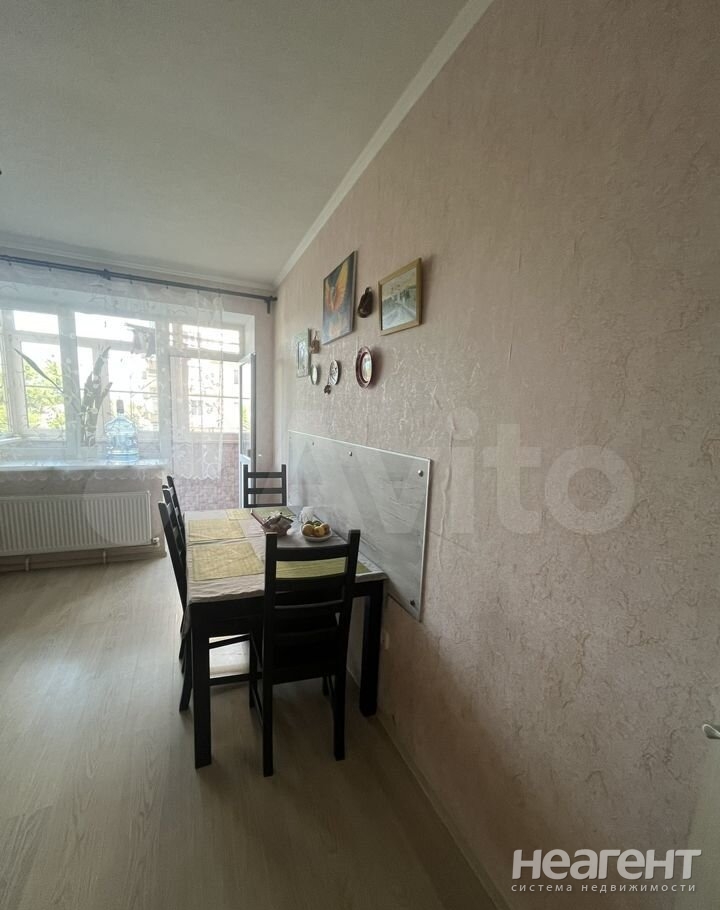 Продается 2-х комнатная квартира, 60 м²