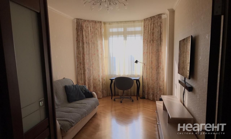 Продается 2-х комнатная квартира, 64 м²