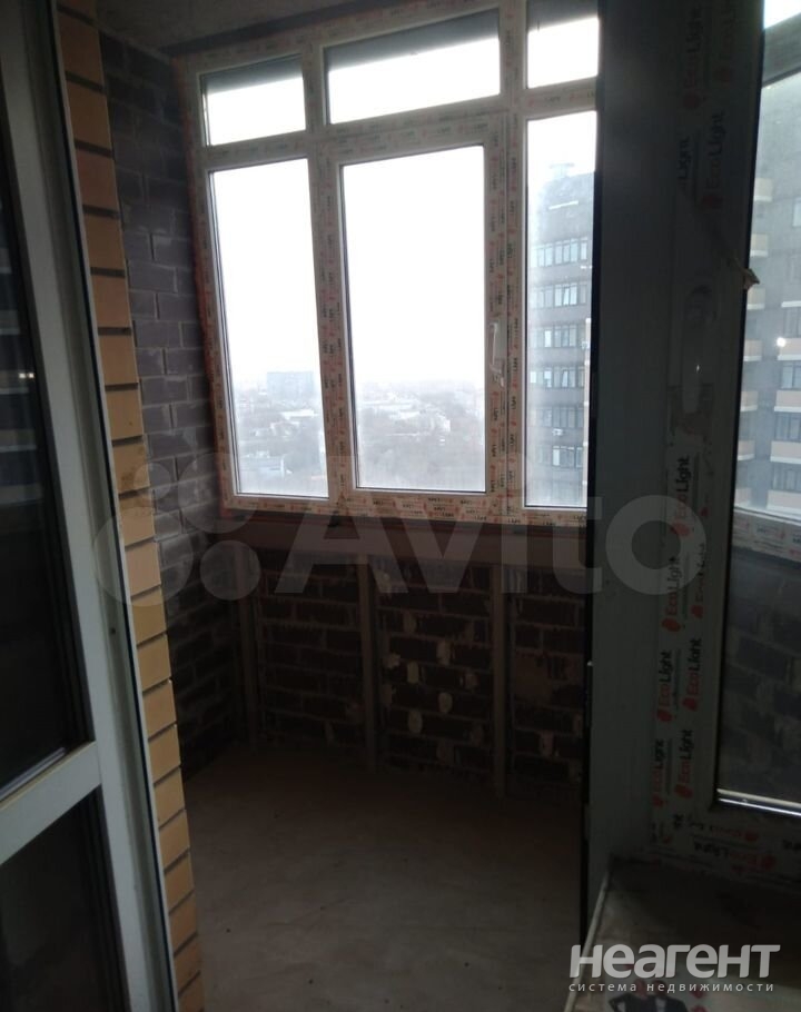 Продается 1-комнатная квартира, 47 м²