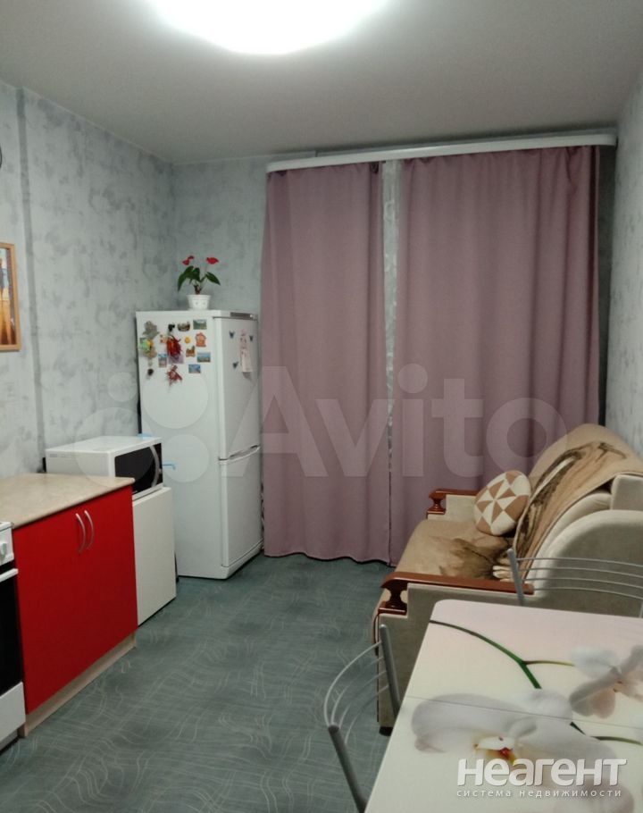 Продается 1-комнатная квартира, 40,1 м²