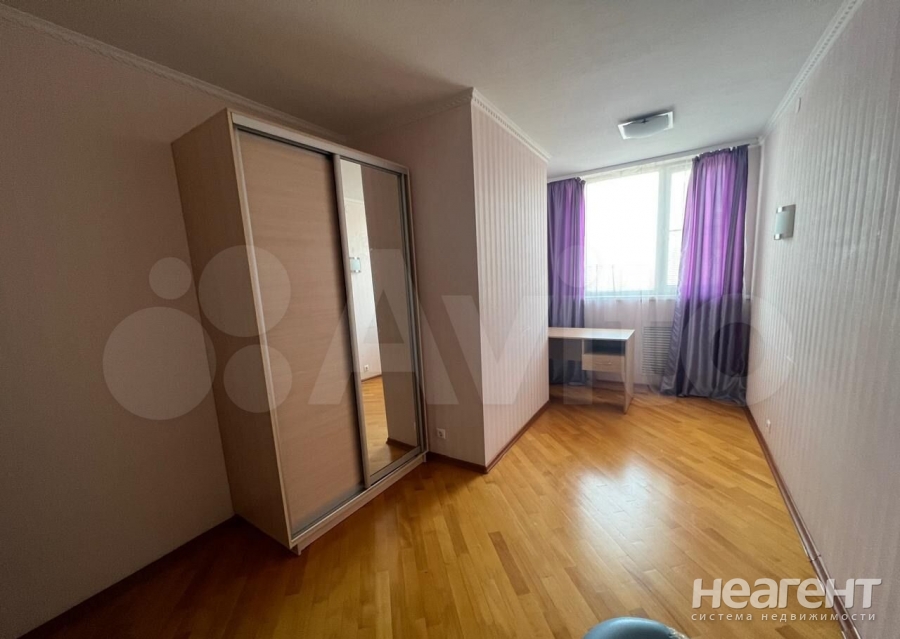 Продается 3-х комнатная квартира, 80 м²