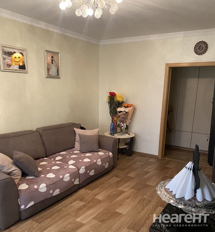 Продается 3-х комнатная квартира, 63 м²