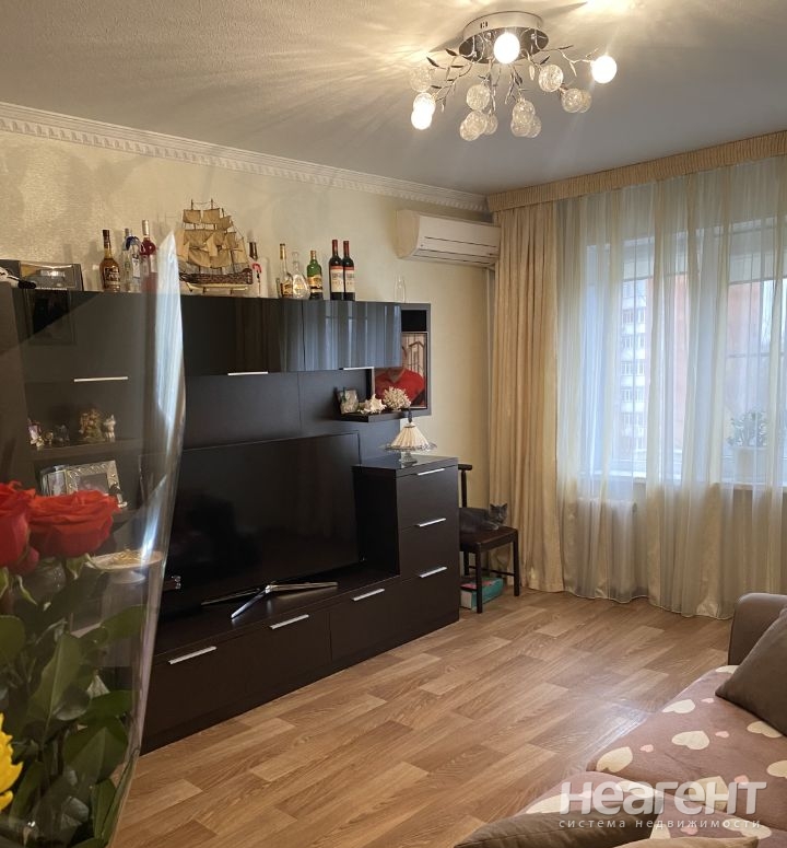 Продается 3-х комнатная квартира, 63 м²