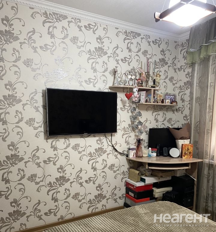 Продается 3-х комнатная квартира, 63 м²