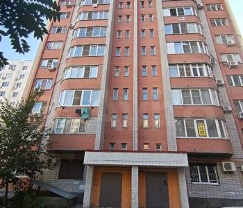 Продается 1-комнатная квартира, 40 м²