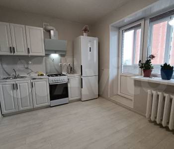 Продается 1-комнатная квартира, 40 м²