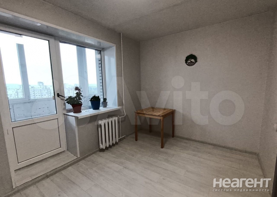 Продается 1-комнатная квартира, 40 м²