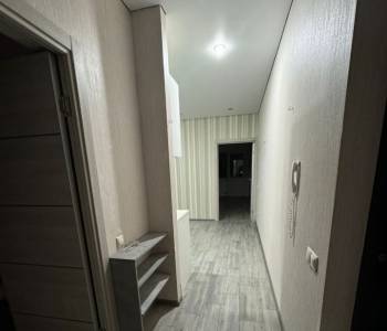 Продается 1-комнатная квартира, 44 м²