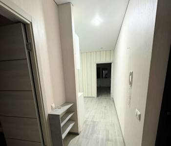 Продается 1-комнатная квартира, 44 м²