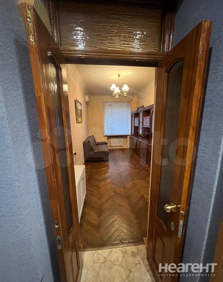 Продается 2-х комнатная квартира, 52 м²