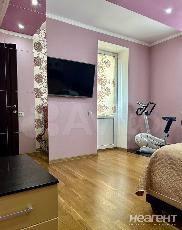 Продается 3-х комнатная квартира, 97,5 м²