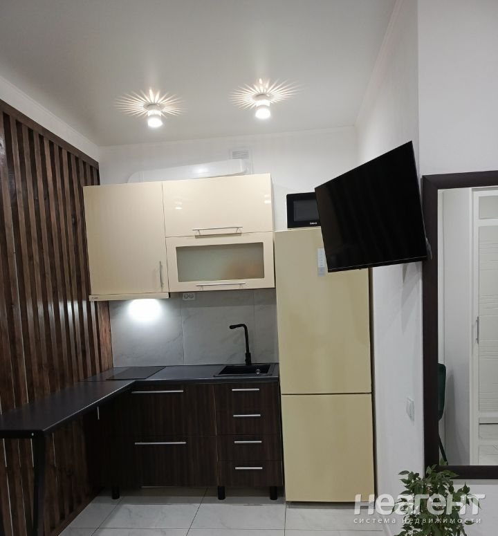 Продается 1-комнатная квартира, 30 м²