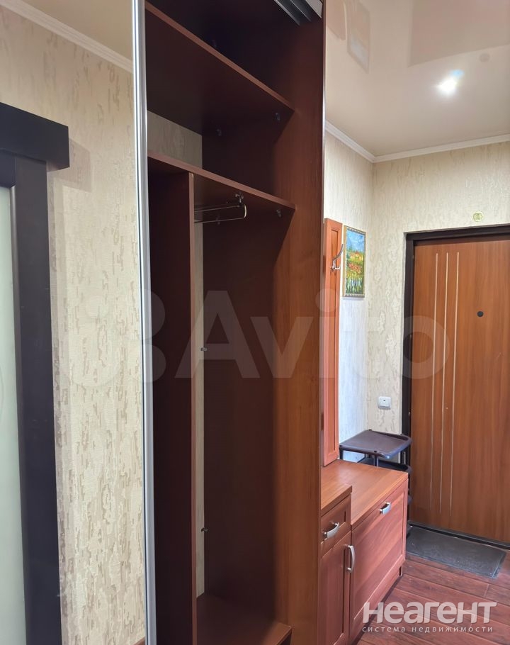 Продается 3-х комнатная квартира, 64 м²