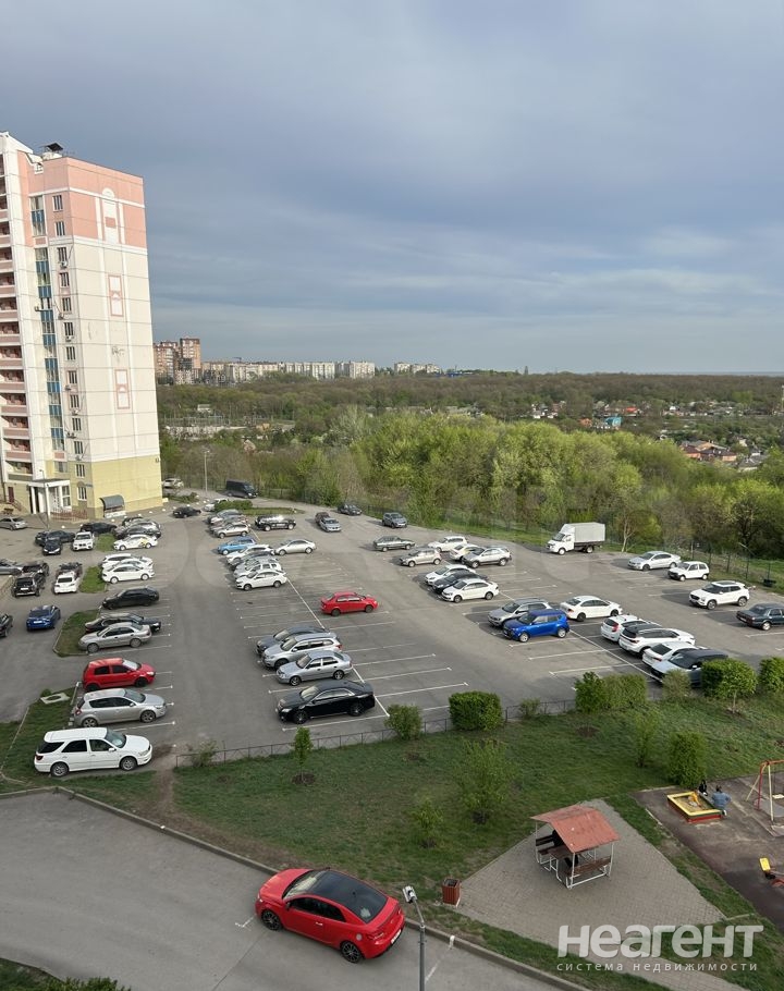 Продается 2-х комнатная квартира, 56 м²