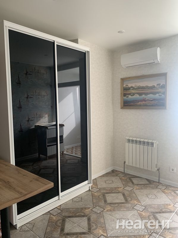 Продается 1-комнатная квартира, 27 м²