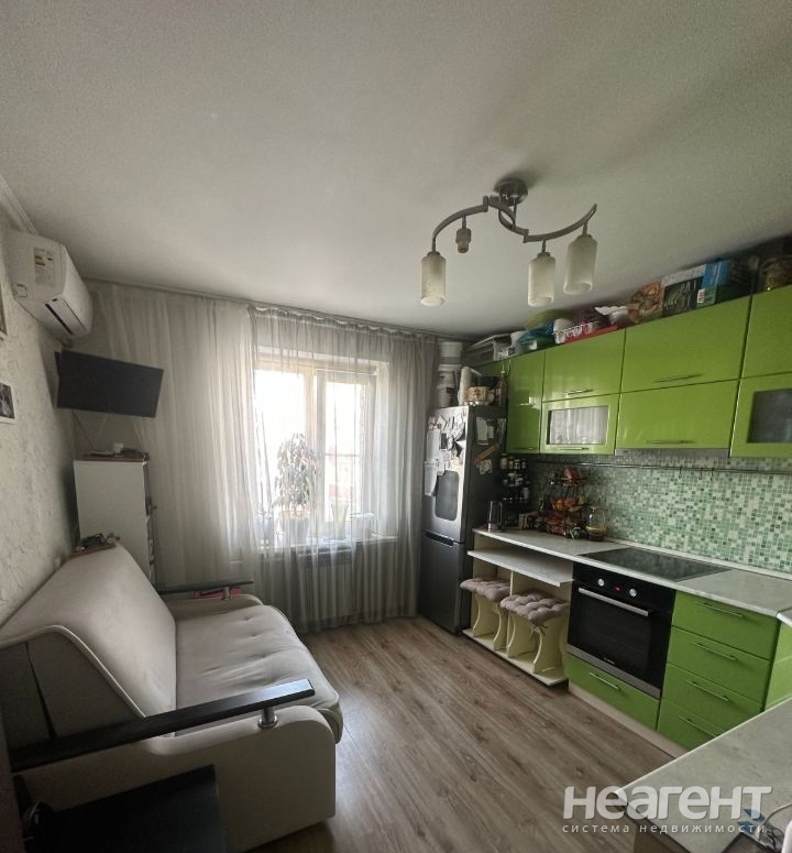 Продается 1-комнатная квартира, 34 м²