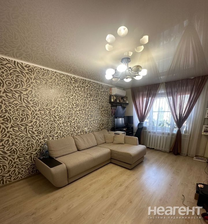 Продается 1-комнатная квартира, 34 м²