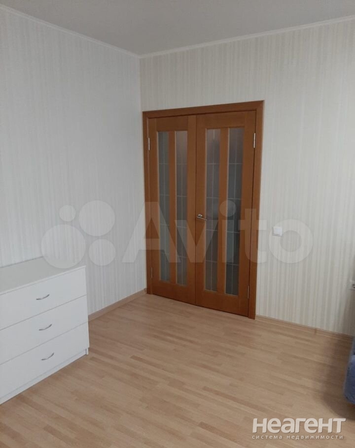 Продается 1-комнатная квартира, 51 м²