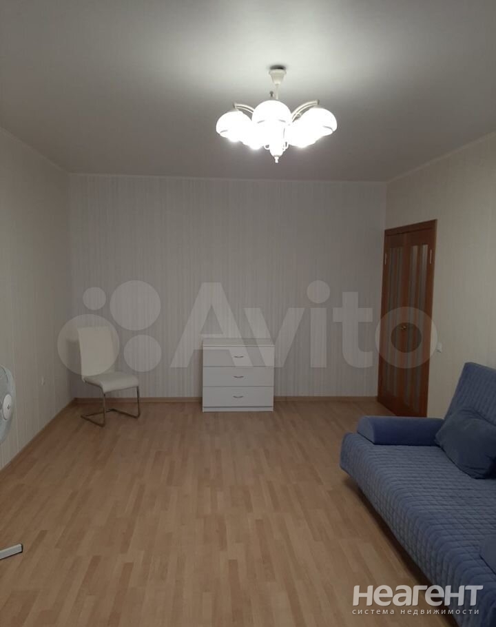 Продается 1-комнатная квартира, 51 м²