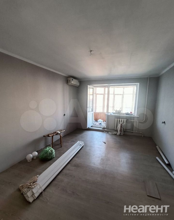 Продается 1-комнатная квартира, 41,6 м²