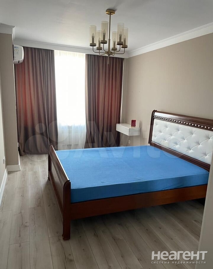 Продается 3-х комнатная квартира, 90 м²