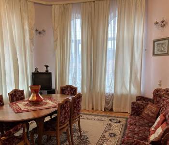 Продается Дом, 293 м²