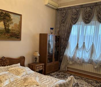 Продается Дом, 293 м²