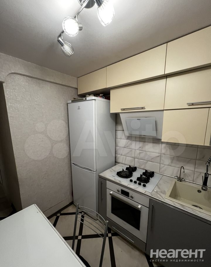 Продается 3-х комнатная квартира, 48,3 м²