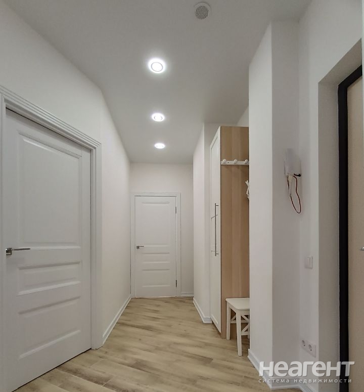 Продается 2-х комнатная квартира, 54 м²