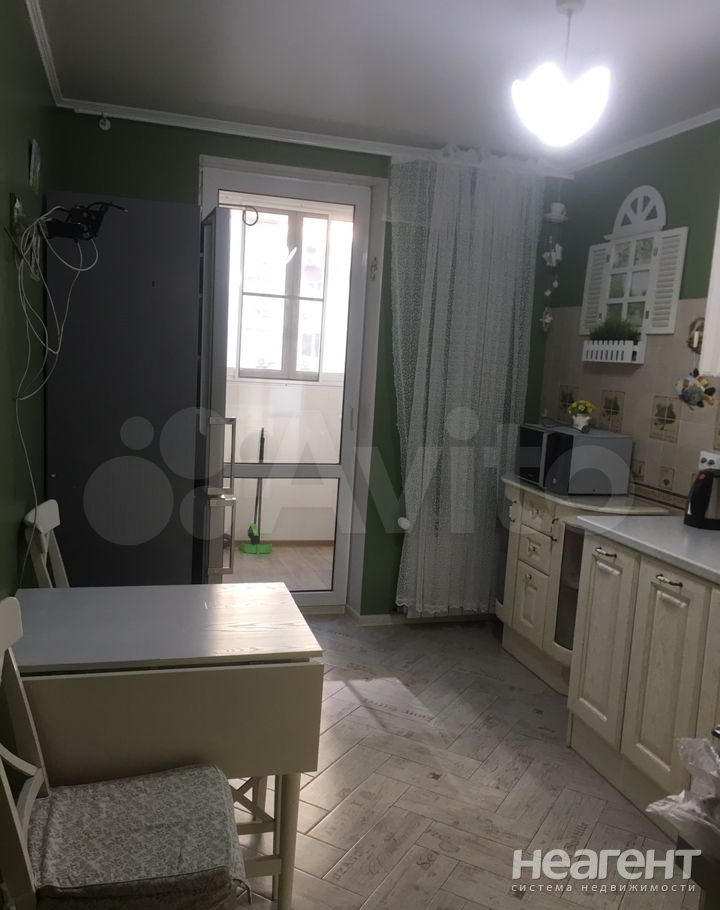 Продается 1-комнатная квартира, 34 м²