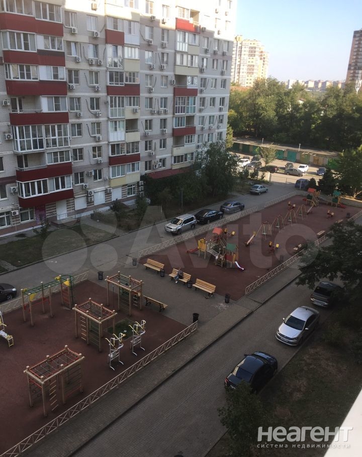 Продается 1-комнатная квартира, 34 м²