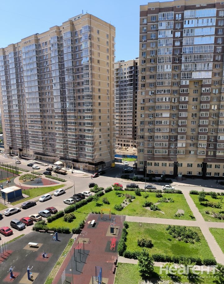 Продается 1-комнатная квартира, 38 м²